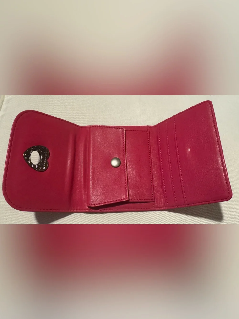 Free People Lock It Up Leather Wallet in Love Potion NWOT❤️